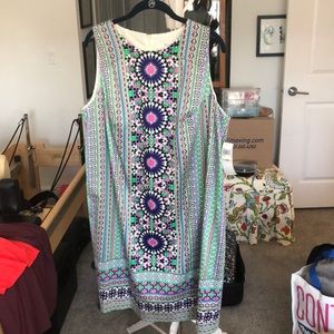Patterned London times woman dress